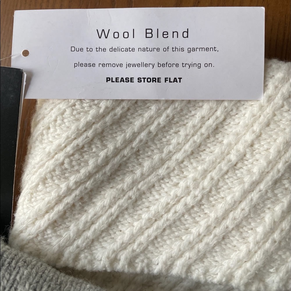 FRENCH CONNECTION Color Block Sweater - Picture 11 of 13